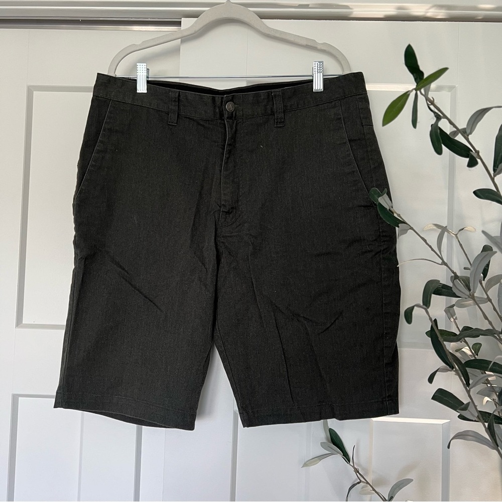 Volcom Black Flat Front Shorts Casual Style